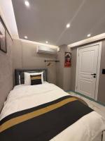 Modern Compact Studio Near Metro Station - B&B Estambul