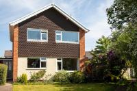Hereford Long Term Comfortable Accommodation, 4 bedrooms with Parking - B&B Hereford