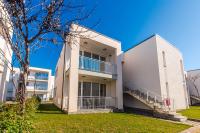 Blue Haven Talea by PikHost - B&B Tale