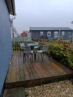 3 Bed Chalet Sleeps 6 Pets Garden Log Burner - B&B Bridlington
