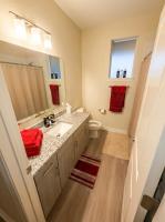 Cedar Park Apt -Pool, Gym, TV, Kitchen, Laundry - B&B Cedar Park