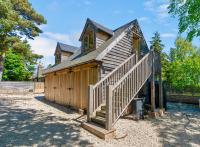 Edinburgh's Springtime Chalet - B&B Roslin