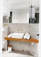 Emerald Chic - Old Town Apartment - B&B Rovinj