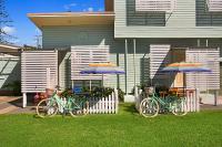 La Costa Beachside Motel - B&B Gold Coast