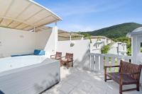 Belle Escapes 3434 Peppers Spa Suite - B&B Palm Cove