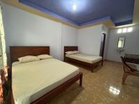 Defan Home Stay - B&B Labuan Bajo