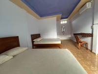 Defan Home Stay - B&B Labuan Bajo