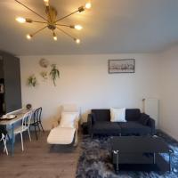 Maison chaleureuse - Bed and Breakfast Puteaux