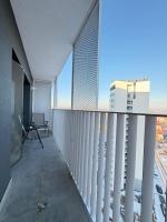 Suceava City Stay 1&2 Bdm Ava Towers by Glam Apartments - B&B Suceava