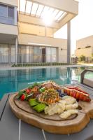 Tzafona Villa, Private Pool Jacuzzi & Golan View - B&B Katzrin