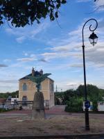 Cozy apartment - quiet and greenery nearby - B&B Suresnes