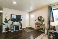 Updated Townhome Near Airport and Shopping! - Chambres d’hôtes Anchorage