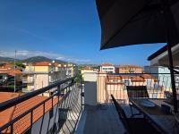New Design Flat wITH AC, Wi-Fi & Terrace - Bed and Breakfast Loano
