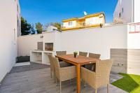 Appartamento con 3 Camere da Letto