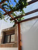 Traditional Stay - Bed and Breakfast Archángelos