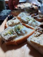 Vatra Lotrilor -Voineasa Punct Gastronomic Local & Cazare - B&B Voineasa