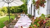 Exclusive house, garden & pool Near village - Ferienwohnung Constantina