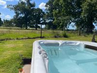 Poachers Hut at Keepers Cottage - Hot Tub & Pizza Oven - Trossachs - Chambres d'hôtes Port of Menteith