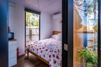 The Hide Away Cabin by Tiny Away - B&B Redwoods Valley