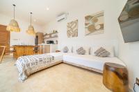 Modern 2BR Villa with Private Pool and Rooftop - B&B Uluwatu