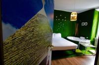 Doppelzimmer mit Whirlpool-Badewanne