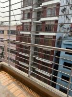 Luxury 3 Bedroom Apt in Uttara Prime Location - Chambres d’hôtes Ābdullāpur