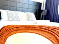 Chatswood Exeutive Condo - 2 Bedrooms 2 Bathrooms with King Bed - B&B Sydney