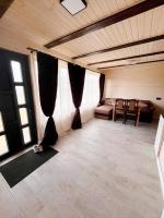 Familiia Karpaty - Bed and Breakfast Vorokhta