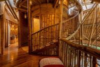 Cacao House 4bds Eco Bamboo House, pool, near Green School Bali - B&B Bringkit