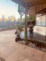 Modern Garden Studio by CENTERA- Near CBD and The Parade with Free Car Park - Chambres d'hôtes Kensington and Norwood