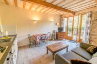 Apartment mit Poolblick