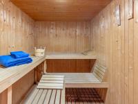 Ferienwohnung Parkareal Davos - freier Blick auf Berge, ruhig, sonnig, SW-Balkon, Parkplatz - Chambres d'hôtes Davos