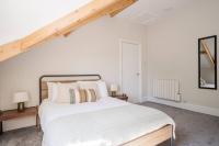 2-Bed · City Centre · Sleeps 4 - Chambres d’hôtes Cardiff