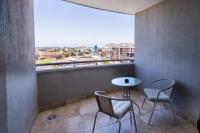 Cozy Apartment Near The Old Biscuit Mill - B&B Città del Capo