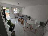 Shiamis Modern House - B&B Kato Paphos