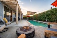 Indio Zen Retreat Pool Spa Home Sleeps - Chambres d’hôtes Indio