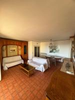 Ampio appartamento vista mare, a 250 m dalla spiaggia di Sanremo - B&B Sanremo