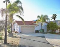 Quiet Hilltop Home With Stunning Hill Top And Valley Views - Bed and Breakfast Valley Center