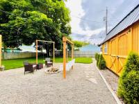 Copper Voyage, Fenced Backyard - B&B Coeur d'Alene