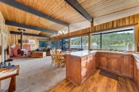 Quiet Lakefront Home with Private Dock - B&B Coeur d'Alene