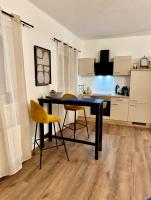 Stylish apartment close to Wiener Neustadt - Ferienwohnung Lanzenkirchen