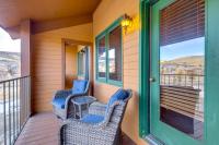 The Inn at Silver Creek Resort Retreat with Balcony! - Chambres d’hôtes Granby