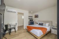 Downtown Studio #9 Food Truck Pavilion Next Door! - B&B Coeur d'Alene