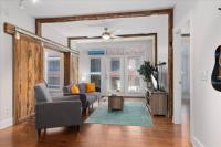 The Nashville Nook - Barn Doors & Broadway Dreams - Chambres d'hôtes Nashville