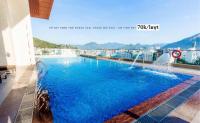 Beachside 3 bed-room apartment with a beach view - B&B Nha Trang