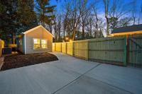 Private Home wtih Fenced Yard, King Bed and Workspace, Decatur - B&B Decatur