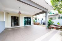 32 cozy stay Projector, Karaoke , BBQ, 7 carpark - B&B Ipoh