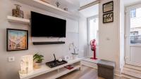 Santos Arch Studio | Walk to the River - B&B Lisbon