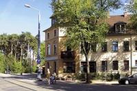 B&B Dresde - Pension an der Pillnitzer Schlossfähre - Bed and Breakfast Dresde