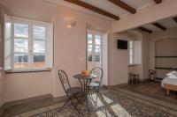 Quadruple Room with Terrace